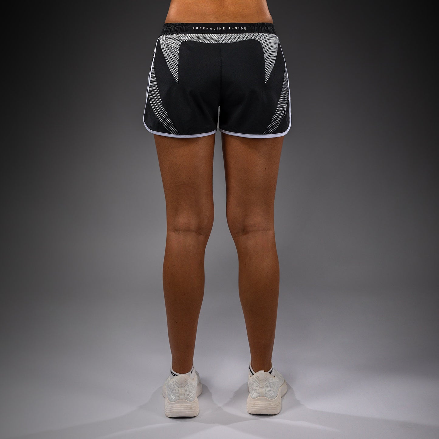 Venum Adrenaline Damen Trainingsshorts – Schwarz/Elfenbein