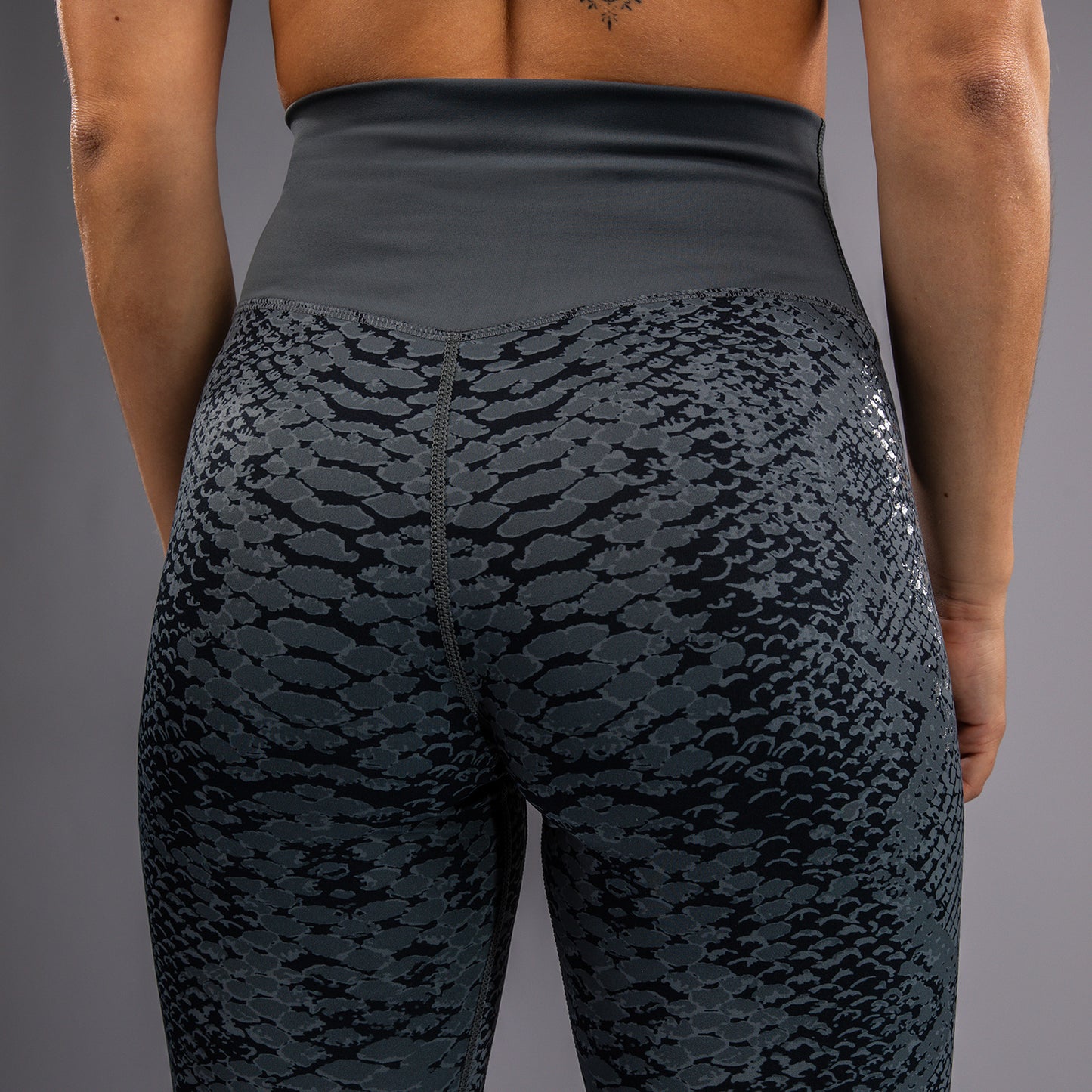 Venum Amazonia Frauen Leggings - Dunkelgrau