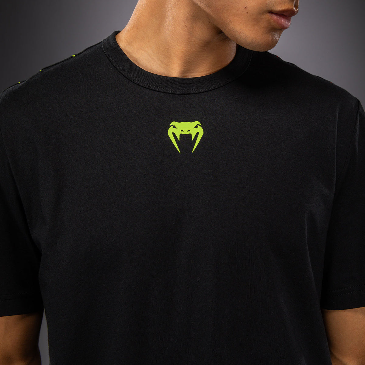 Venum Amazonia Reborn T-Shirt - Schwarz/Grün