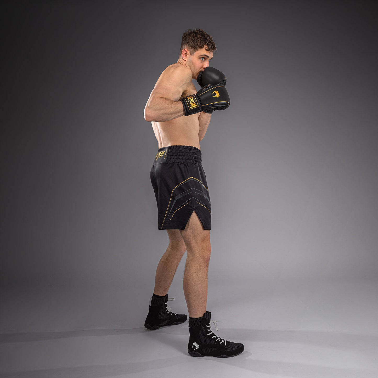 Venum Streamline Boxshorts – Schwarz/Gold