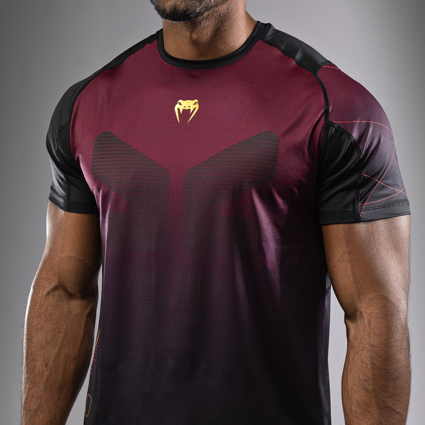 Venum Tactical XT Dry Tech T-Shirt für Männer - Schwarz/Burgund/Gold