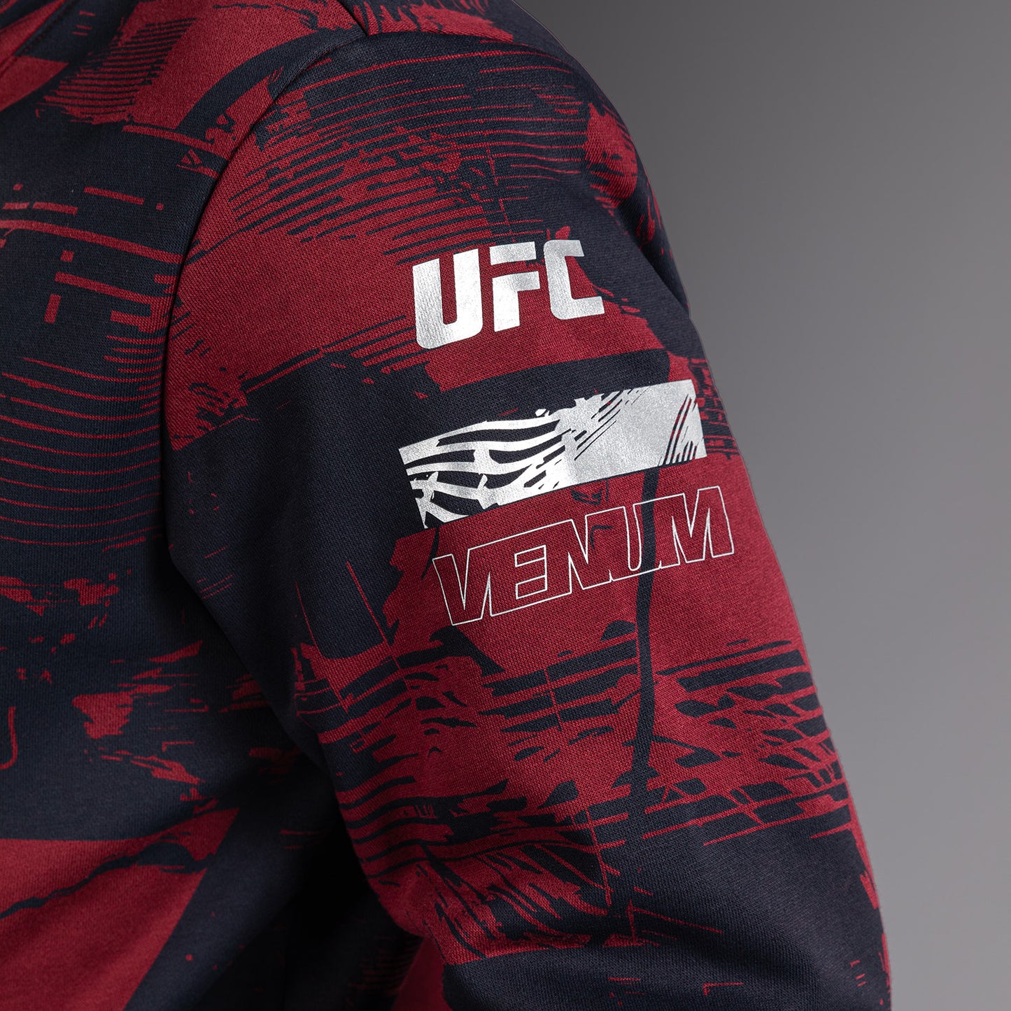 UFC Zenith by Venum Authentic Fight Week Pullover Hoodie Herren - Marineblau/Burgunderrot/Silber