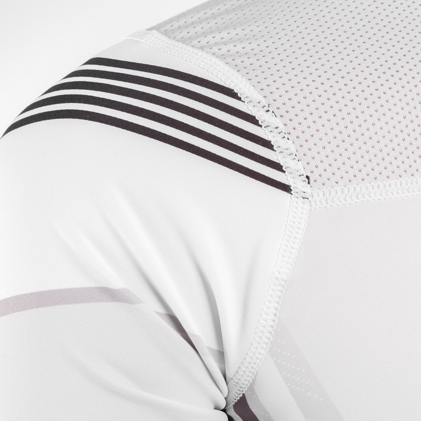 UFC Venum Authentic Fight Night Frauen Rashguard - Weiß