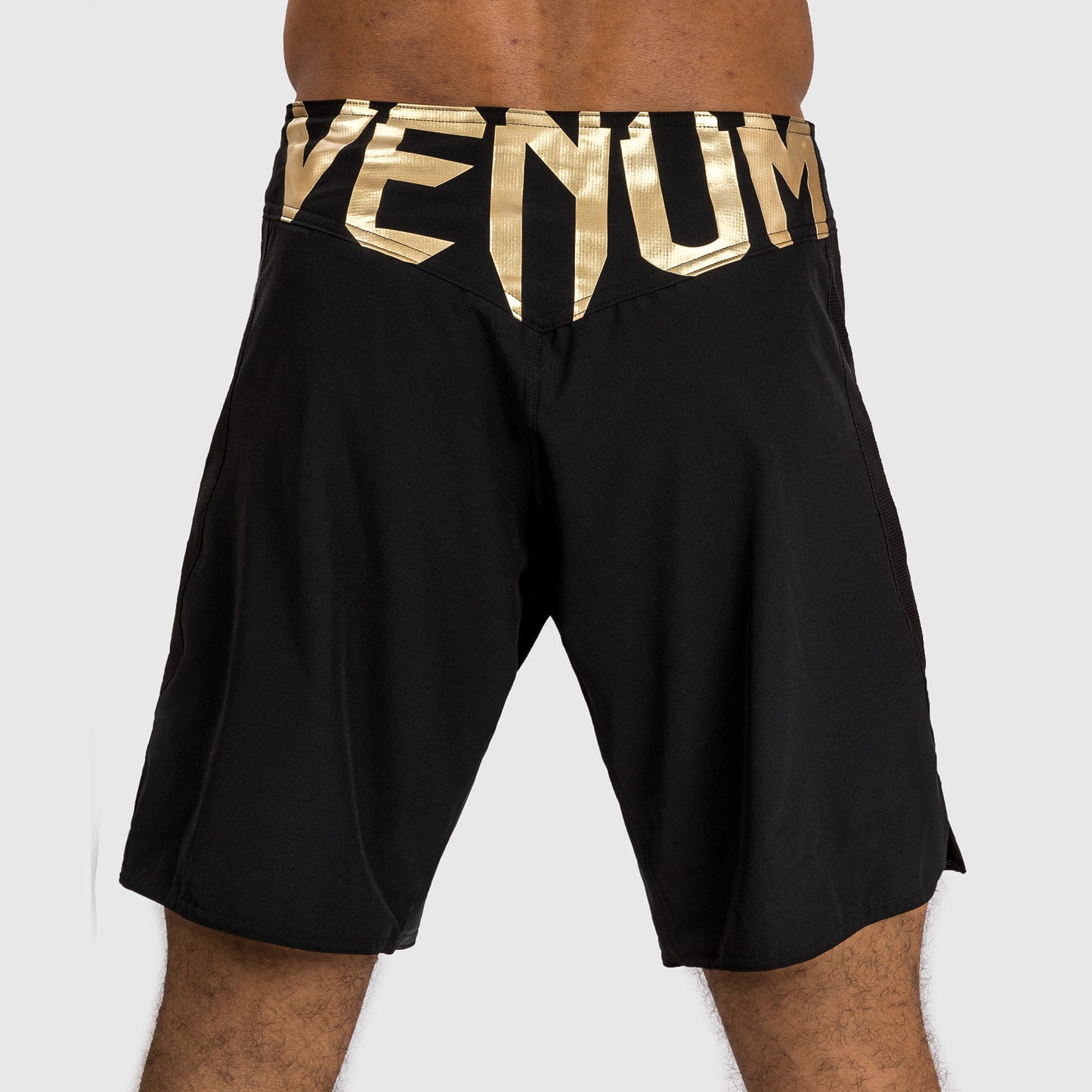 Venum Light 5.0 Fight Shorts - Schwarz/Gold