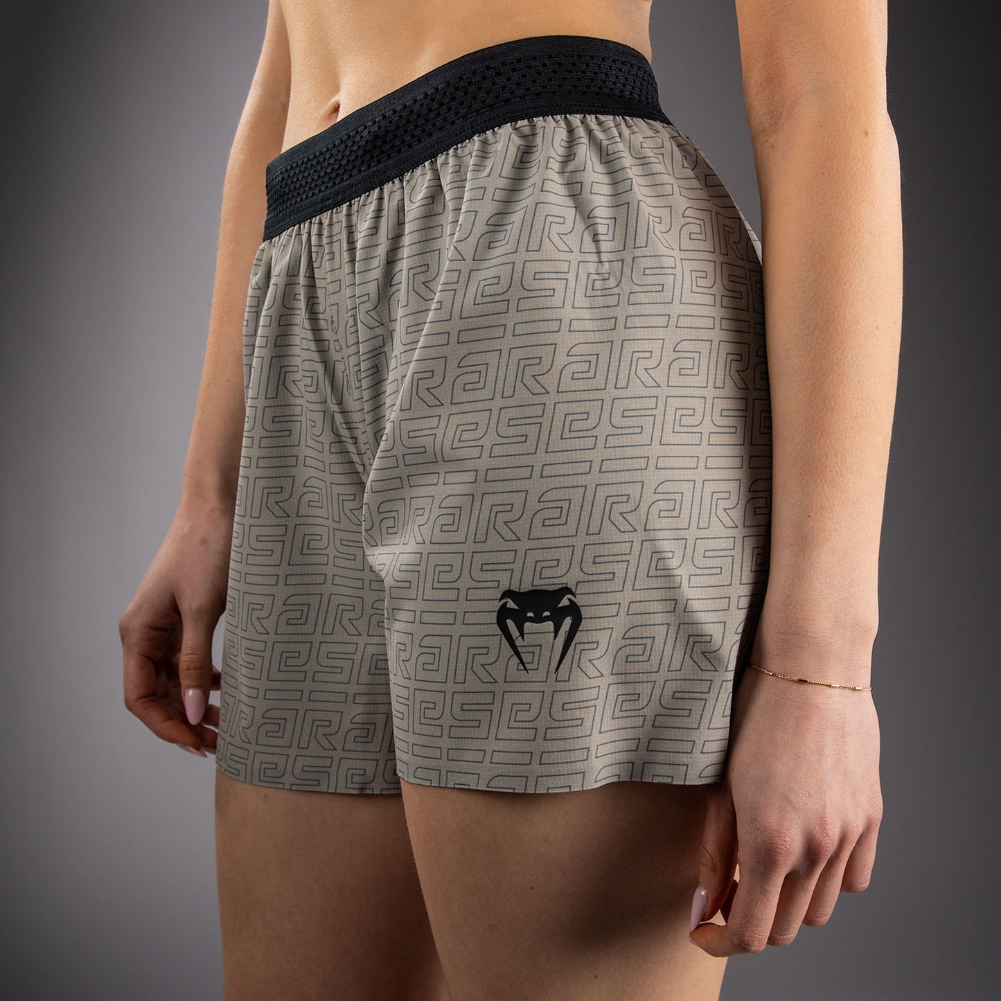 Venum x Ares 2.0 Fightshorts für Damen – Sand