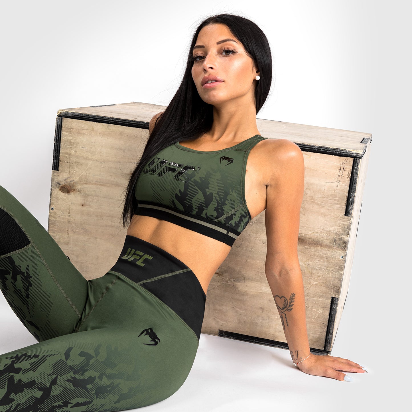 UFC Venum Authentic Fight Week Damen Performance Tight - Khaki