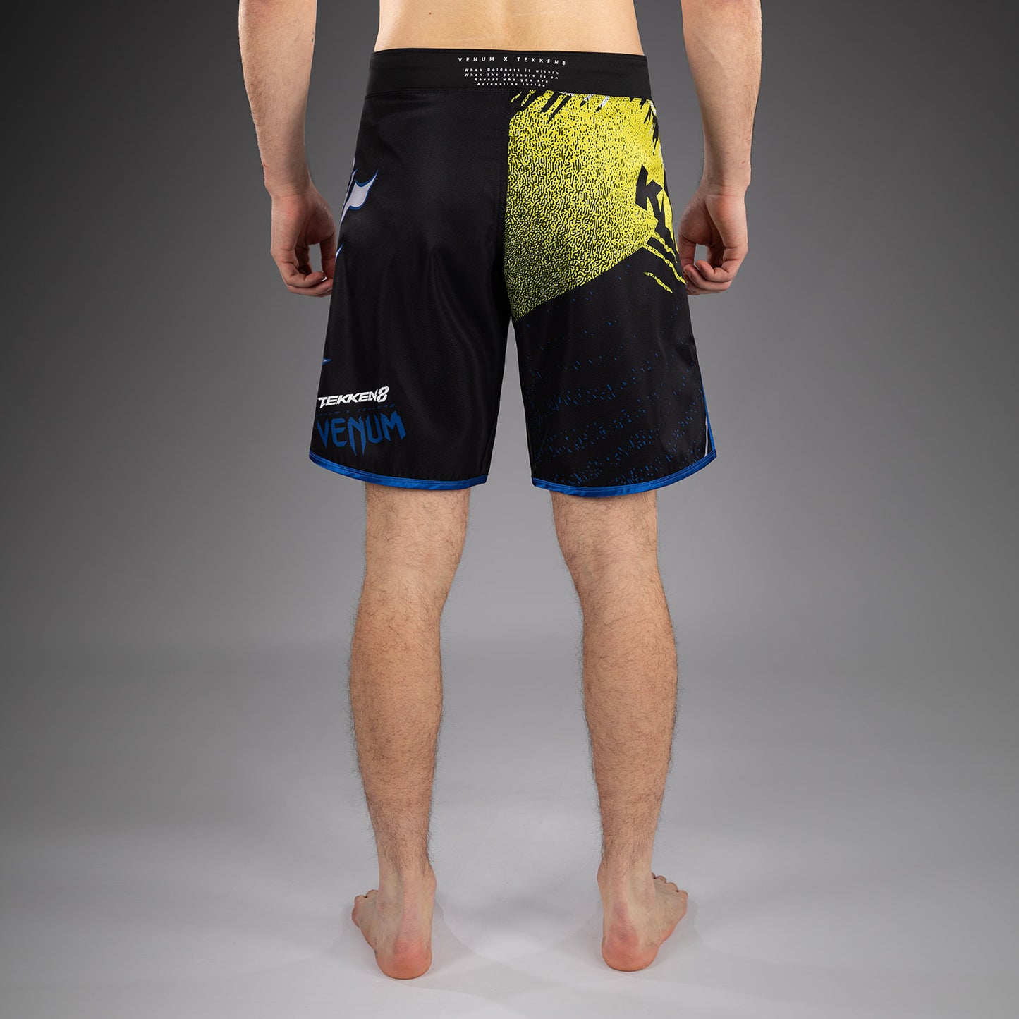 Venum x TEKKEN 8 Fightshorts - King - Schwarz/Gelb