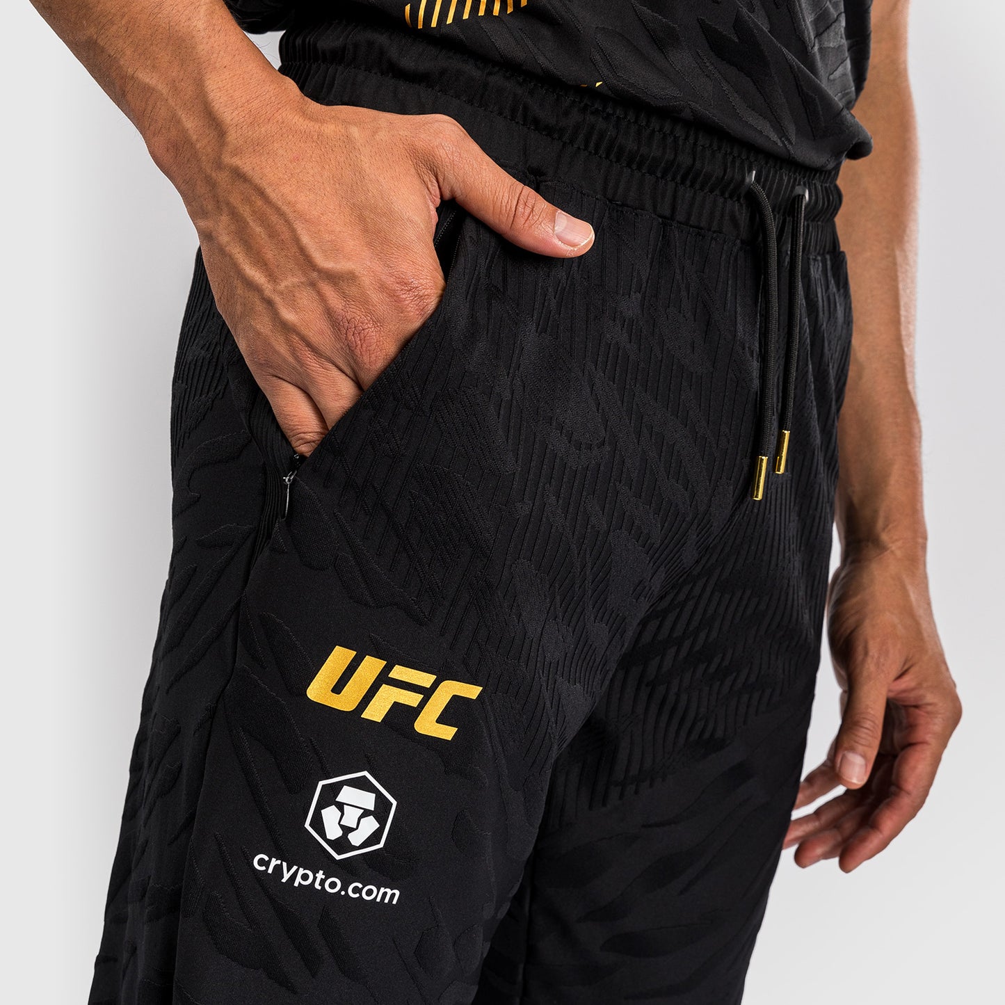 UFC Fusion by Venum Authentic Fight Night Herren Walkout Hose - Champion