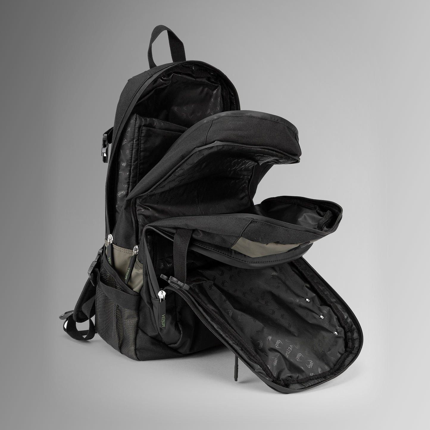 Venum Challenger Pro Evo Rucksack (20-25L) – Khaki/Schwarz