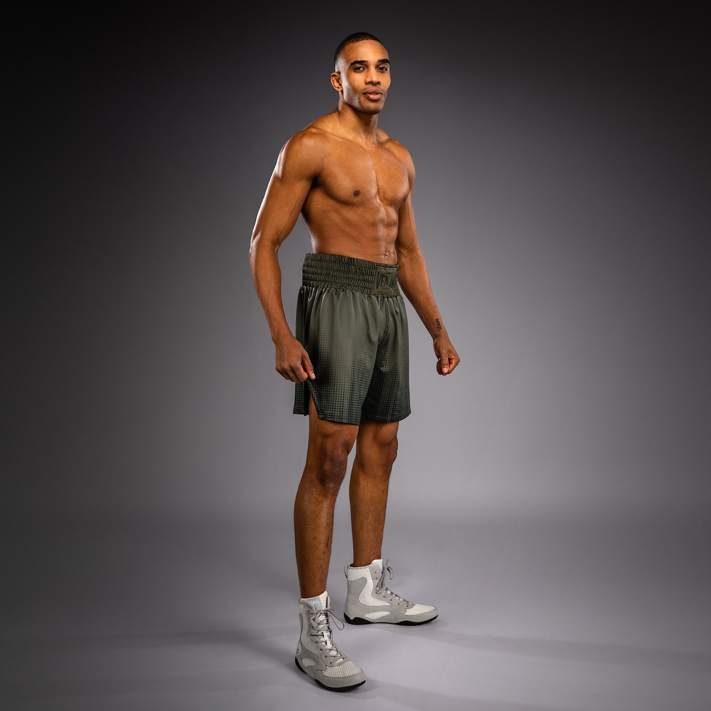 Venum Stealth Boxshorts – Khaki/Dunkelgrün
