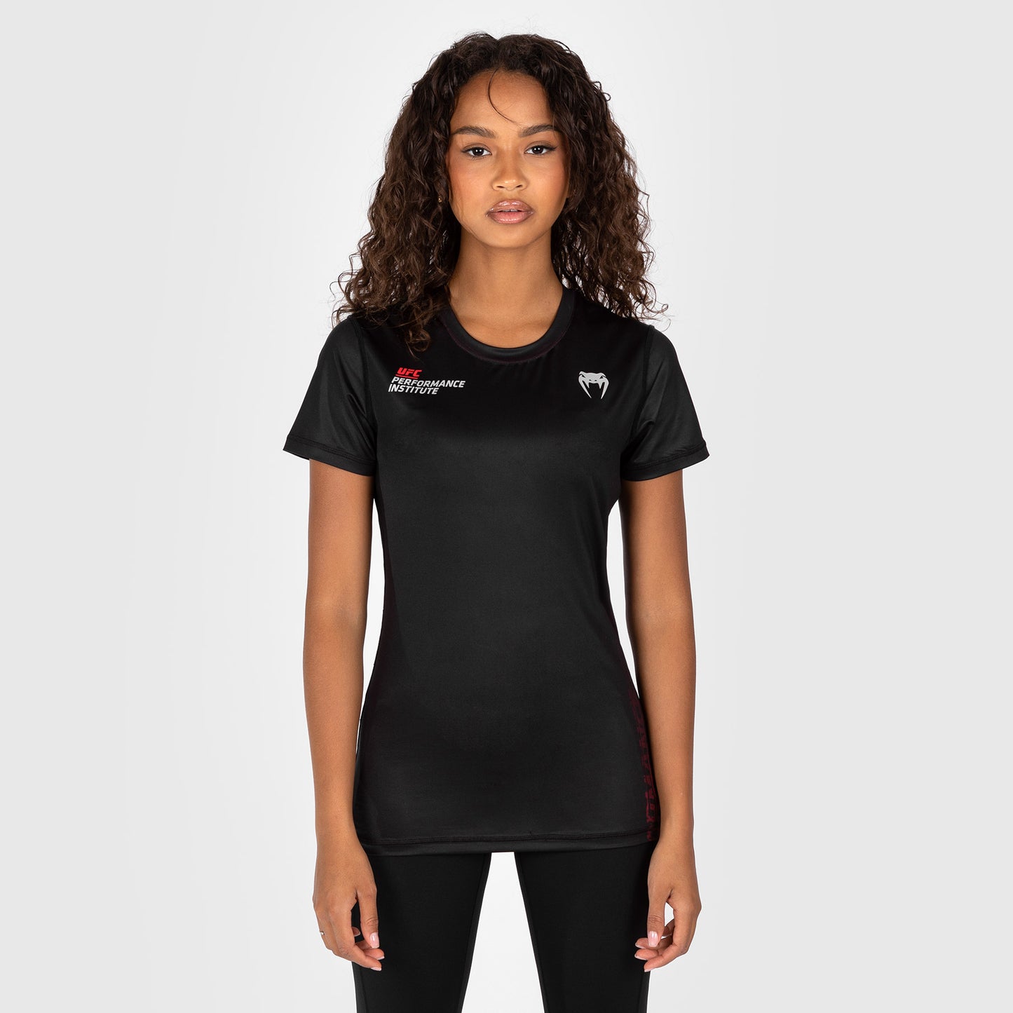 UFC Venum Performance Institute 2.0 Dry-Tech T-shirt für Frauen - Schwarz/Rot