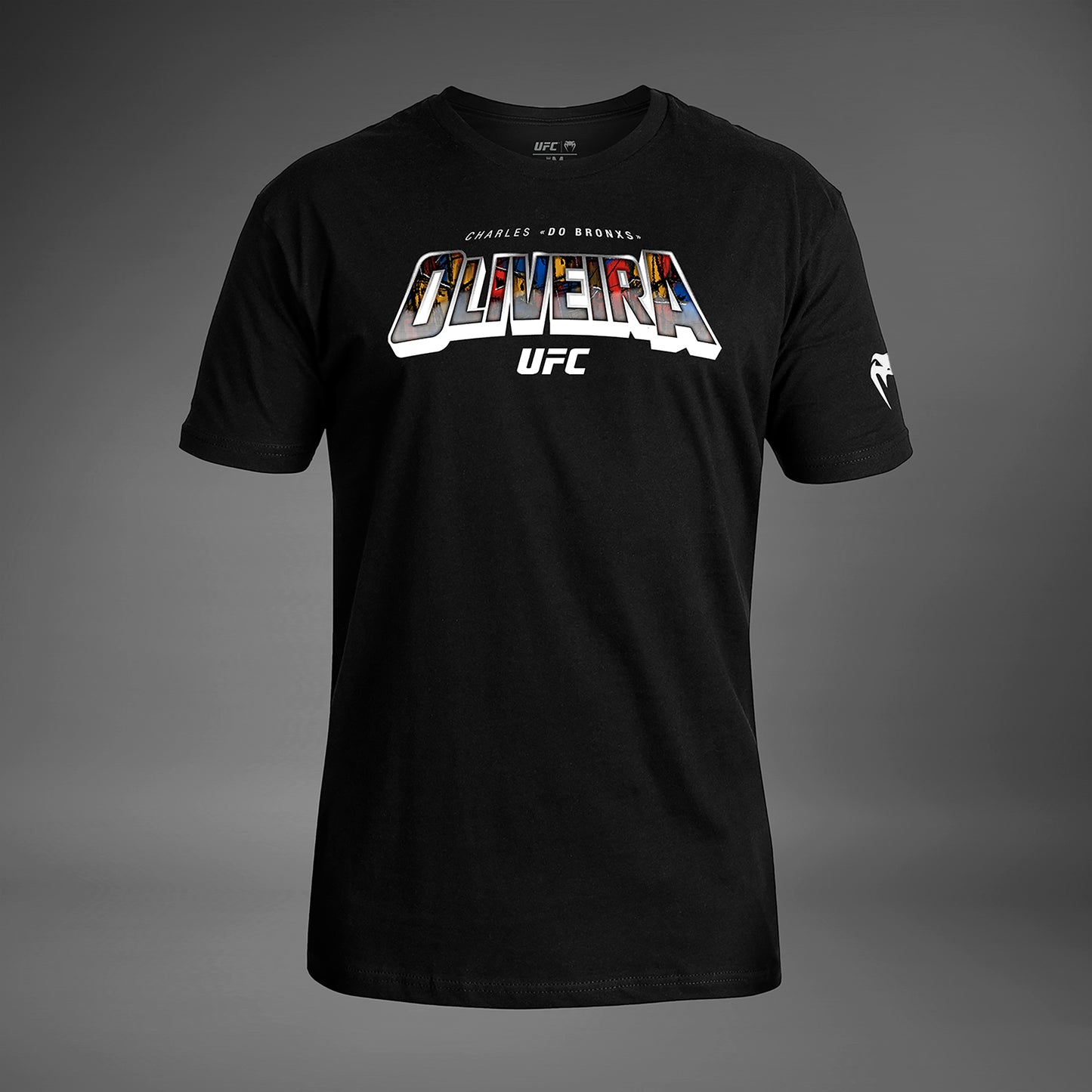 UFC Unrivaled by Venum Charles Oliveira Herren T-Shirt - Schwarz