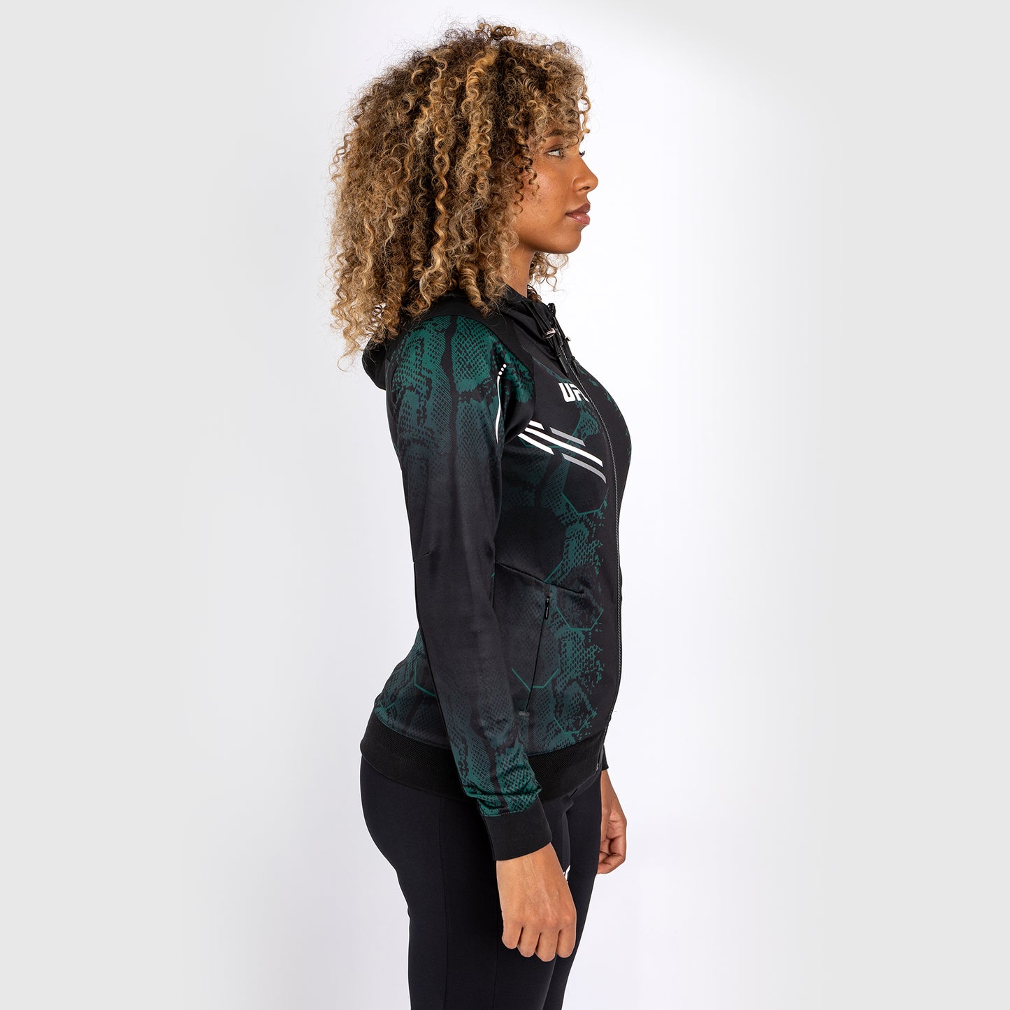UFC Adrenaline by Venum Authentic Fight Night Walkout-Hoodie für Frauen - Emerald Edition - Grün/Schwarz