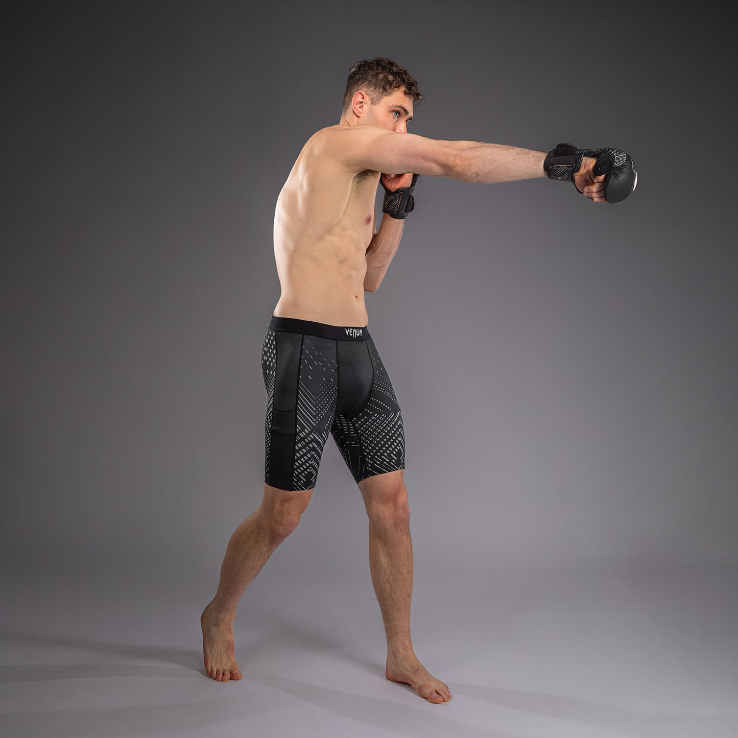 Venum Midnight Fury Kompressionsshort – Schwarz/Grau/Silber