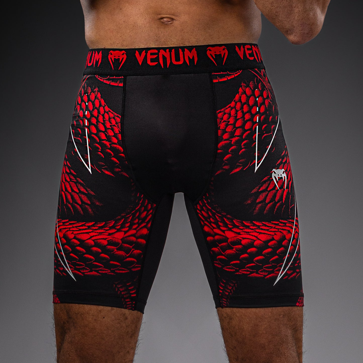 Venum Matupa Kompressionsshort - Schwarz/Rot/Silber