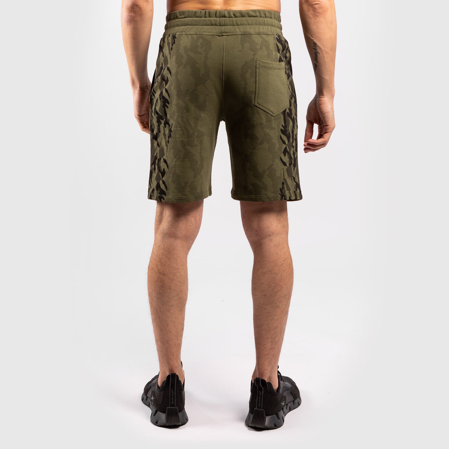 UFC Venum Authentic Fight Week Herren Shorts - Khaki