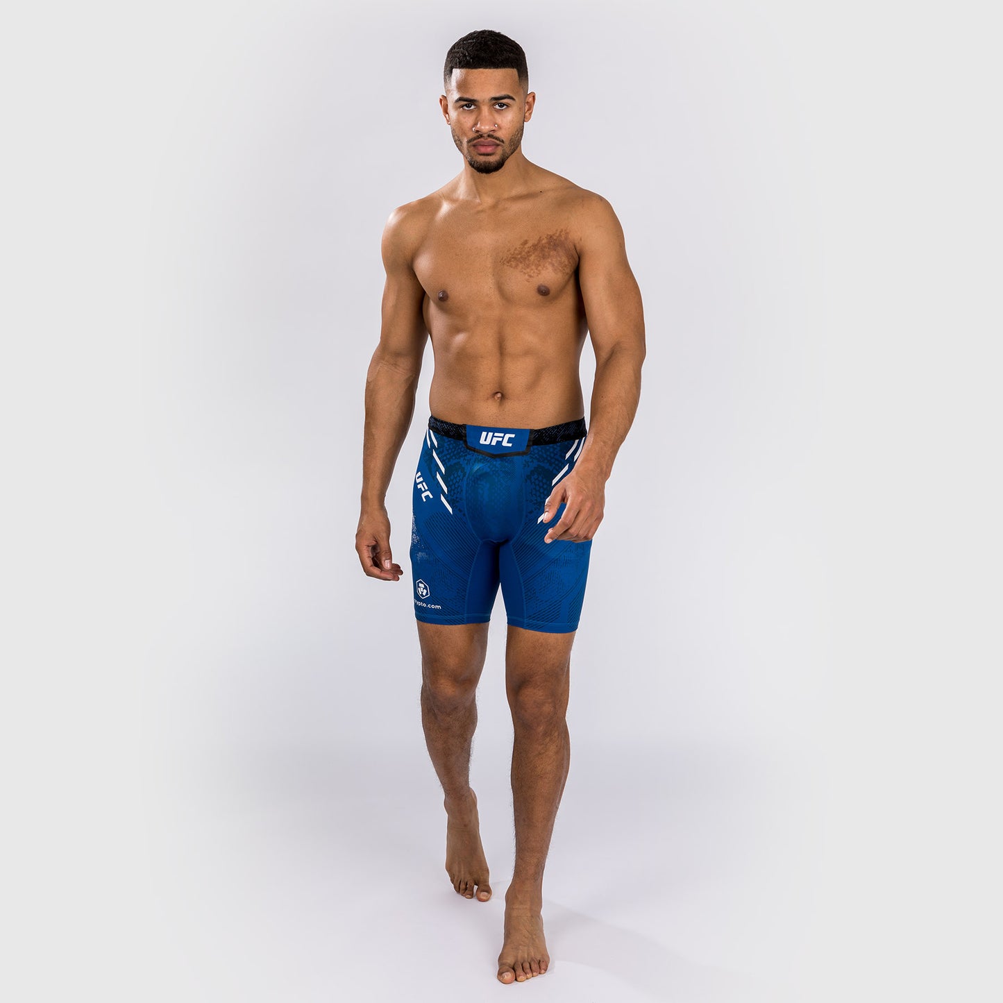 UFC Adrenaline by Venum Authentic Fight Night Vale Tudo Short für Männer - Blau