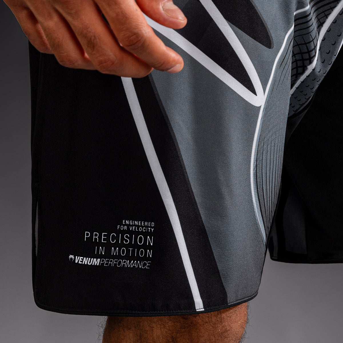 Venum Crimson Viper 2.0 Fightshorts - Schwarz/Grau