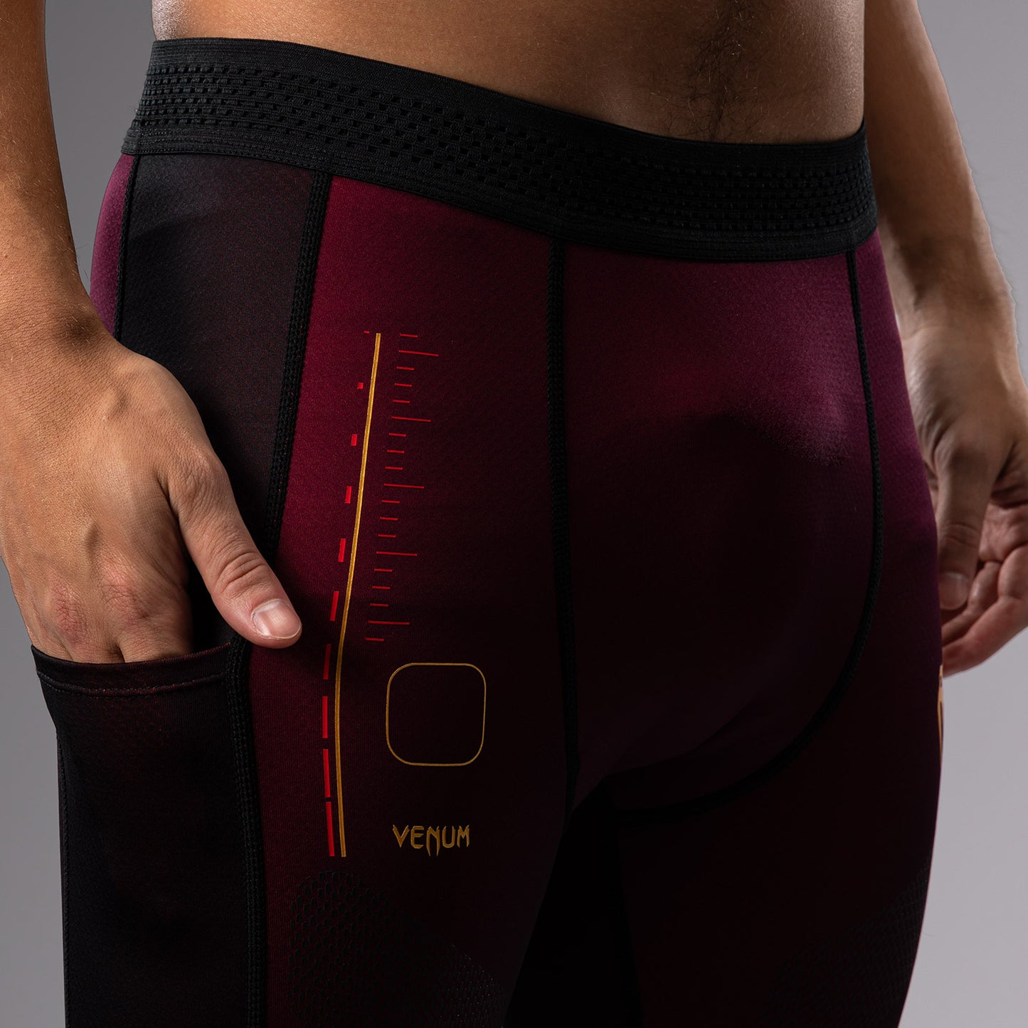 Venum Tactical XT Spats- schwarz/burgund/gold