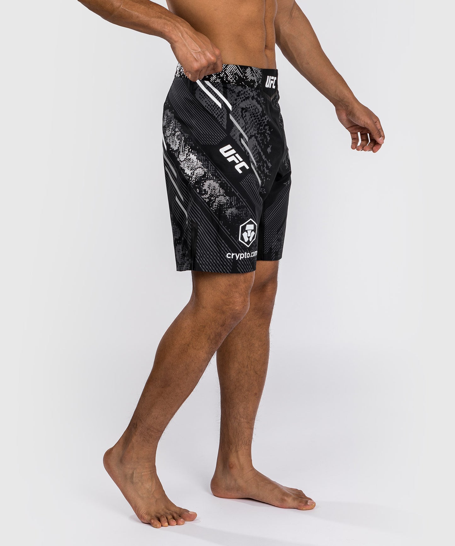 UFC Adrenaline by Venum Authentic Fight Night Fight Short für Männer - Lange Passform - Schwarz