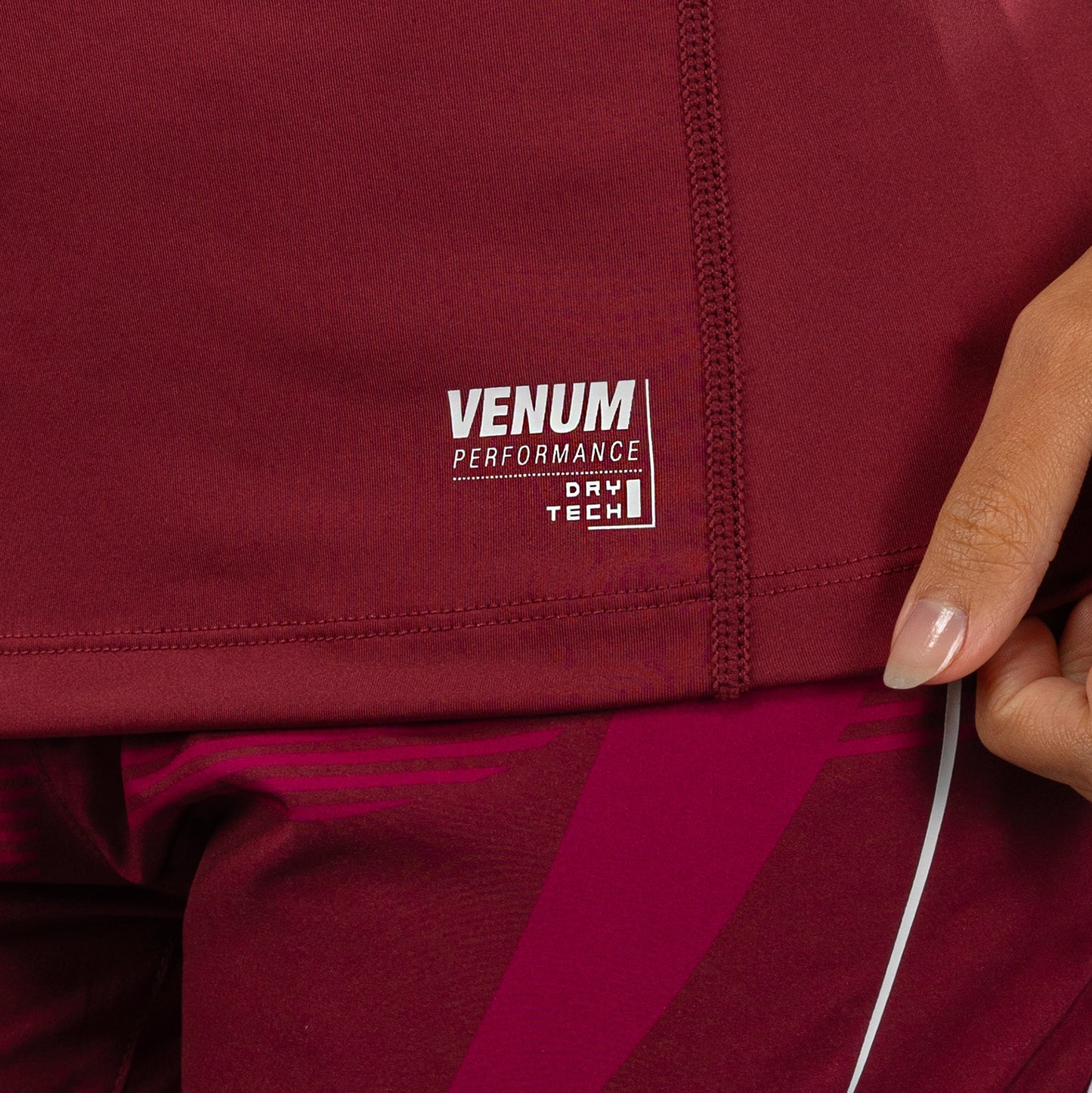 Venum Adrenaline Damen Dry-Tech T-Shirt – Burgund/Rosa