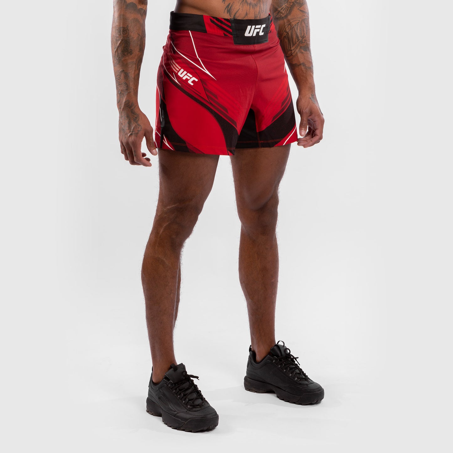 Venum UFC Authentic Fight Night Herren-Shorts – Rot