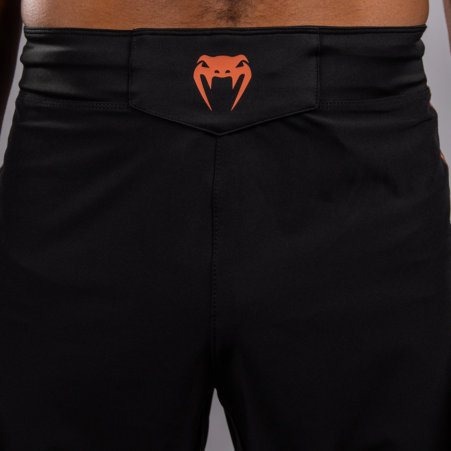 Venum Jungle Ops Kampfshorts für Männer - Schwarz/Canyon Camo