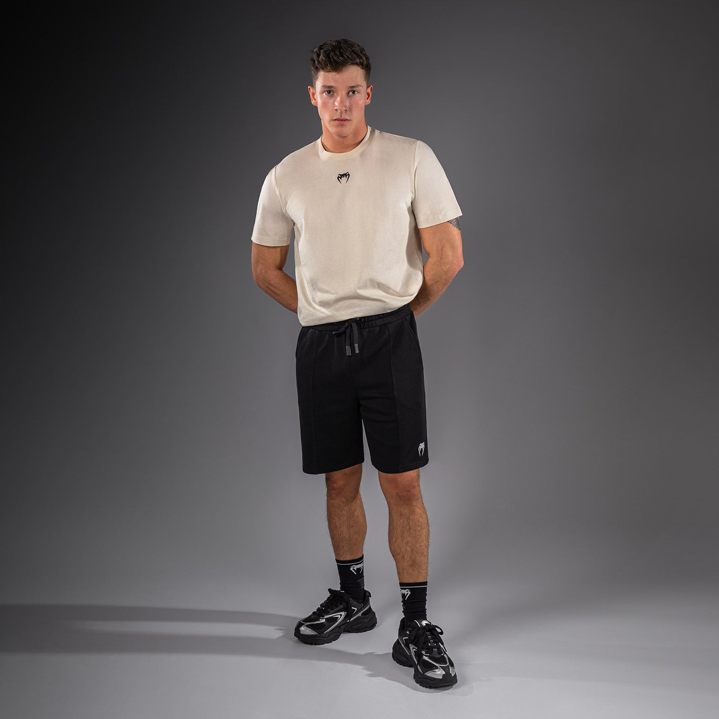 Venum Classic Fleece Shorts aus Baumwolle – Schwarz