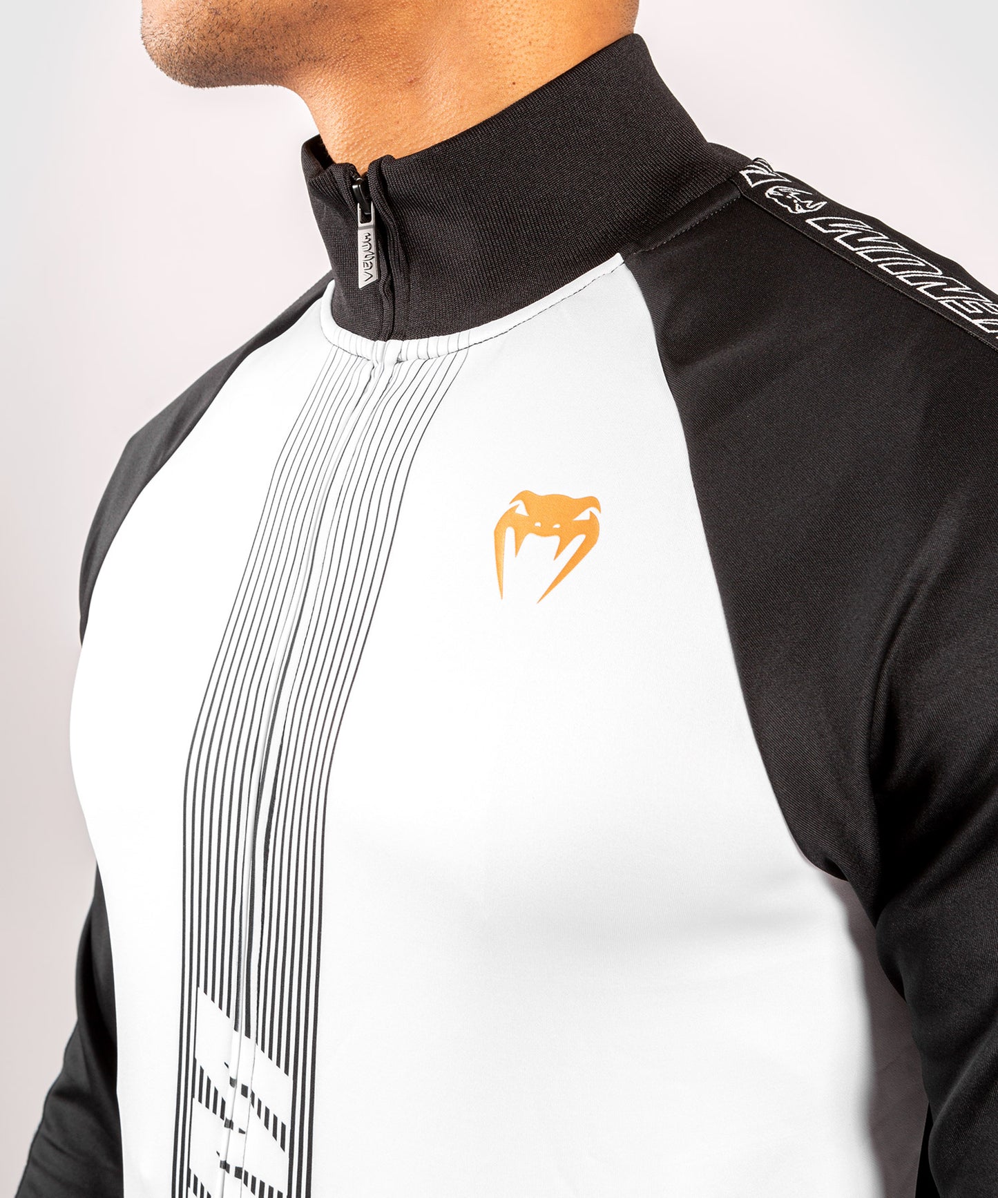 Venum Club 212 Track Jacket - Schwarz/Weiß