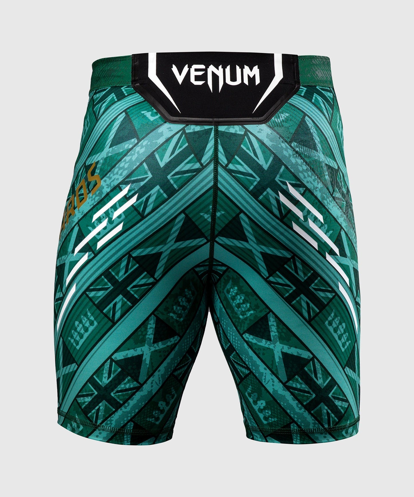 UFC Unrivaled by Venum Leon Edwards Unisex Vale Tudo Shorts - Grün