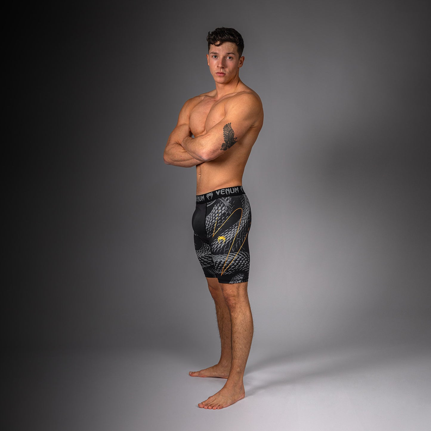 Venum Matupa Kompressionsshort - Schwarz/Grau/Gold