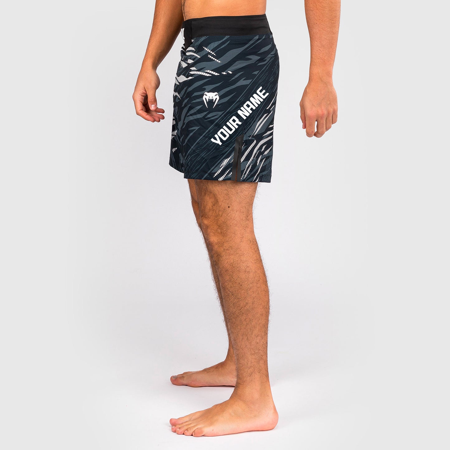 UFC Fusion by Venum Personalized Authentic Fight Night Herren Fight Short - Short Fit - Schwarz