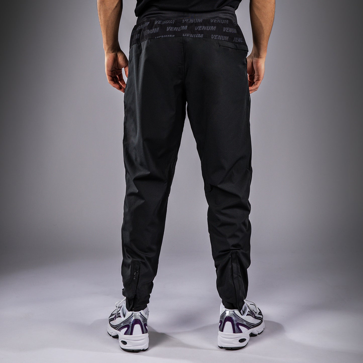 Venum Aero Jogger - Schwarz