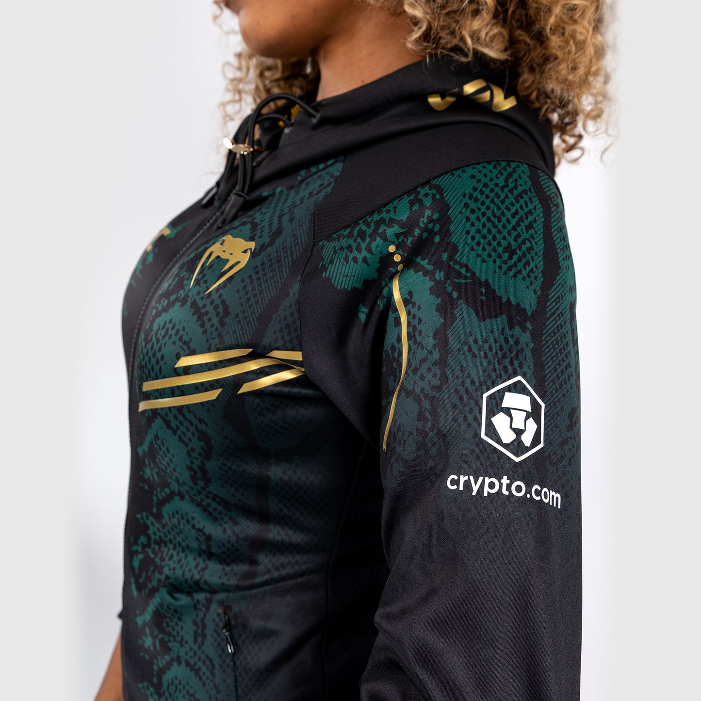 UFC Adrenaline by Venum Authentic Fight Night Walkout-Hoodie für Frauen - Emerald Edition - Grün/Schwarz/Gold