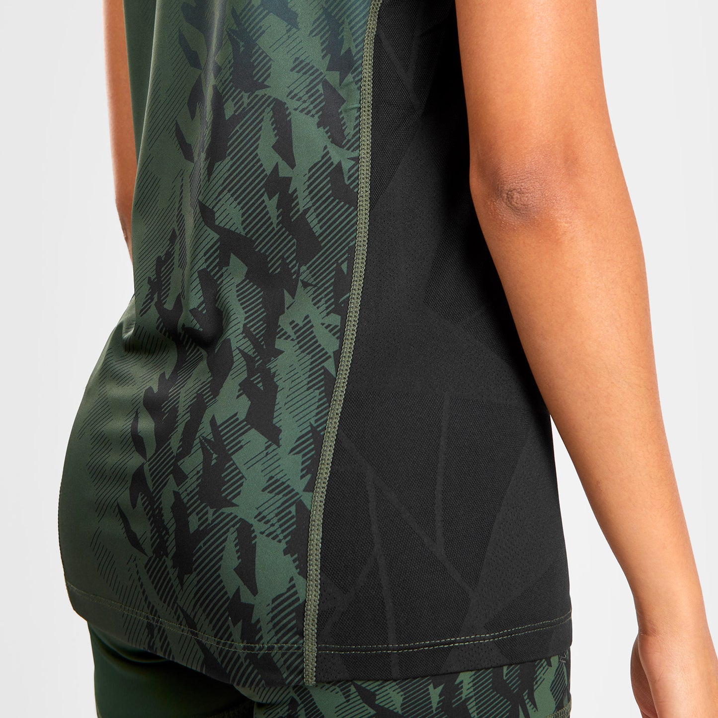 Venum UFC Authentic Fight Week Damen-Performance-Kurzarm-T-Shirt – Khaki
