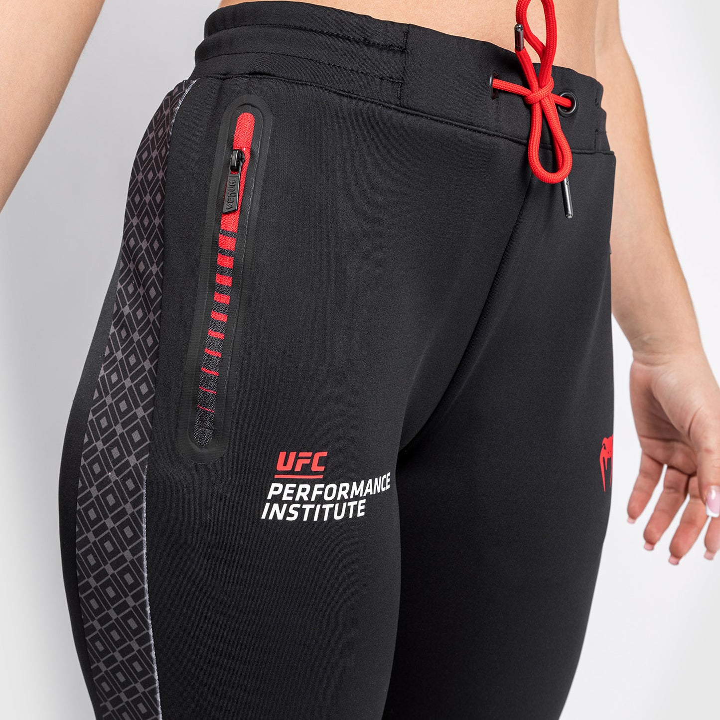 Venum UFC Performance Institute Jogginghose – Für Damen – Schwarz/Rot