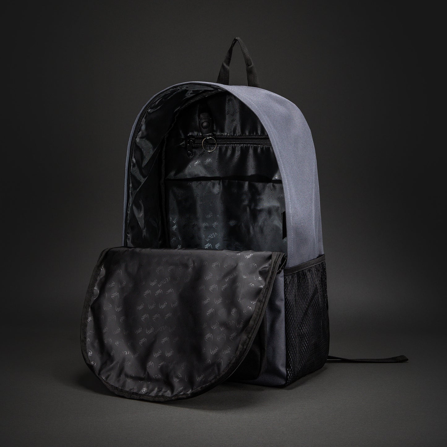 Venum Essential Sporttasche (24 L) - Grau/Schwarz
