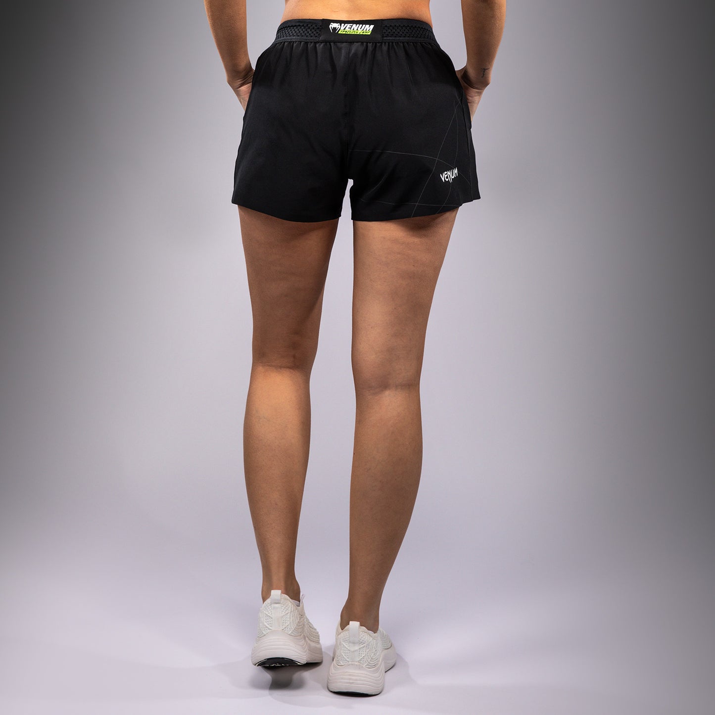 Venum Training Camp 4.0 Trainingsshorts - Schwarz/Neongrün