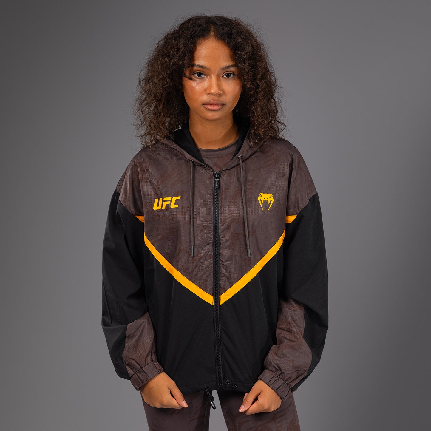 UFC Fusion by Venum Fight Week Damen Zip Hoodie - Erdiges Braun
