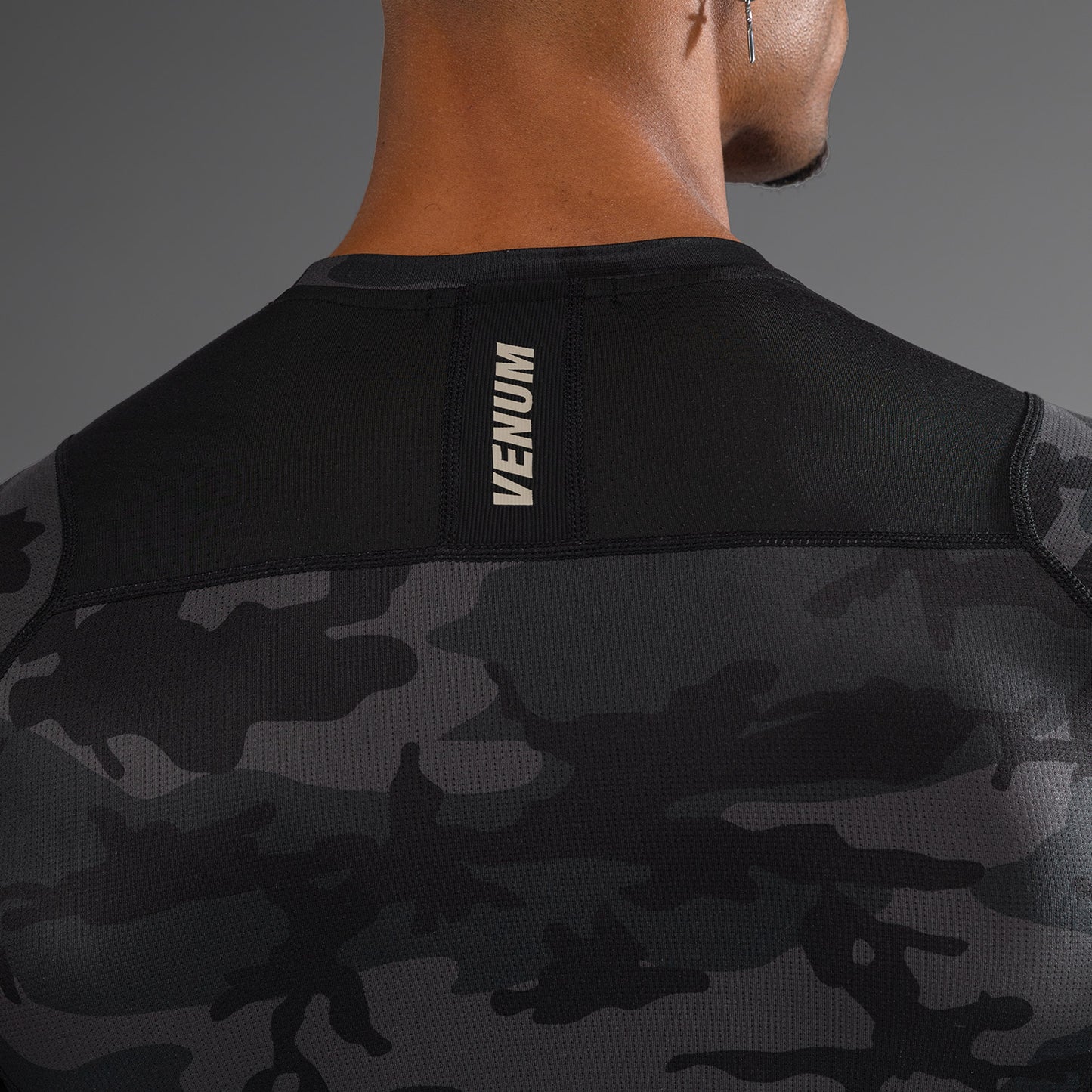 Venum G-Fit Air Herren Langarm Rashguard - Digital Urban Camo