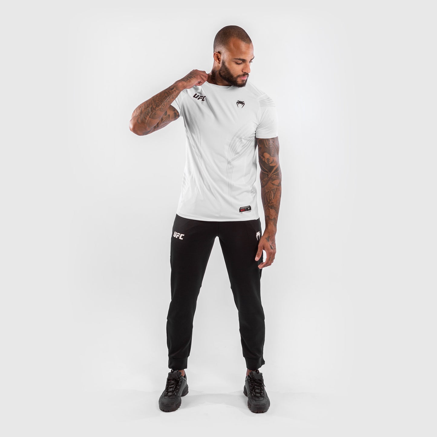 UFC Venum Personalisiert Authentic Fight Night Herren Walkout Trikot - Weiß
