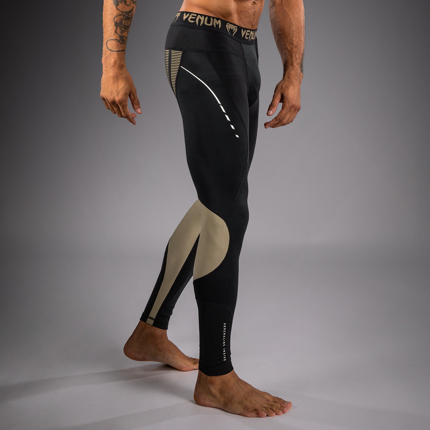 Venum Adrenaline Spats – Schwarz/Sand