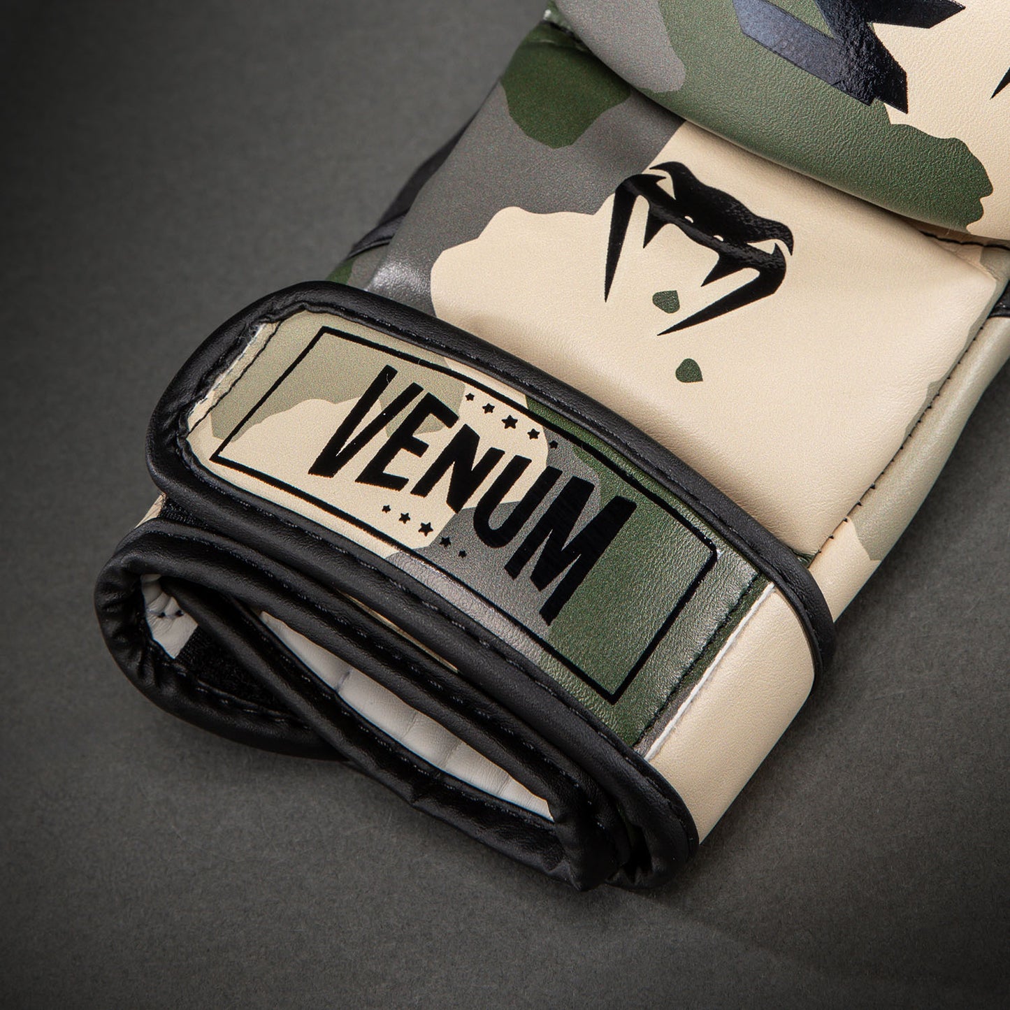 Venum Elite Sparringhandschuhe - Khaki/Cremeweiß