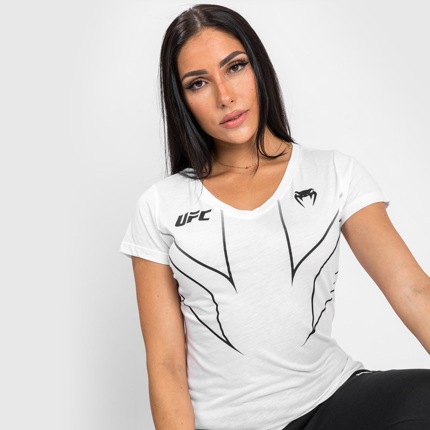 UFC Venum Fight Night 2.0 Replica Frauen-T-Shirt - weiß