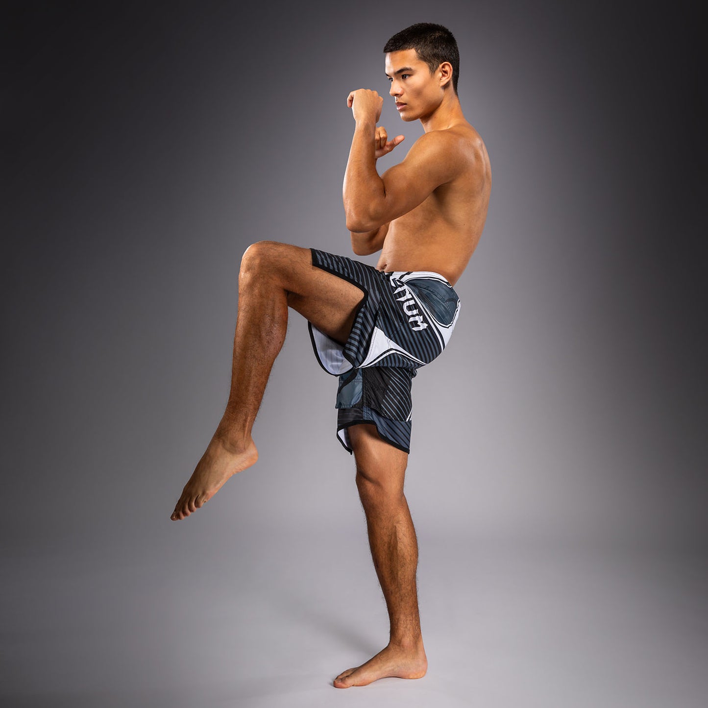 Venum Camo Hero Fightshorts - Dunkelmarineblau/Blau