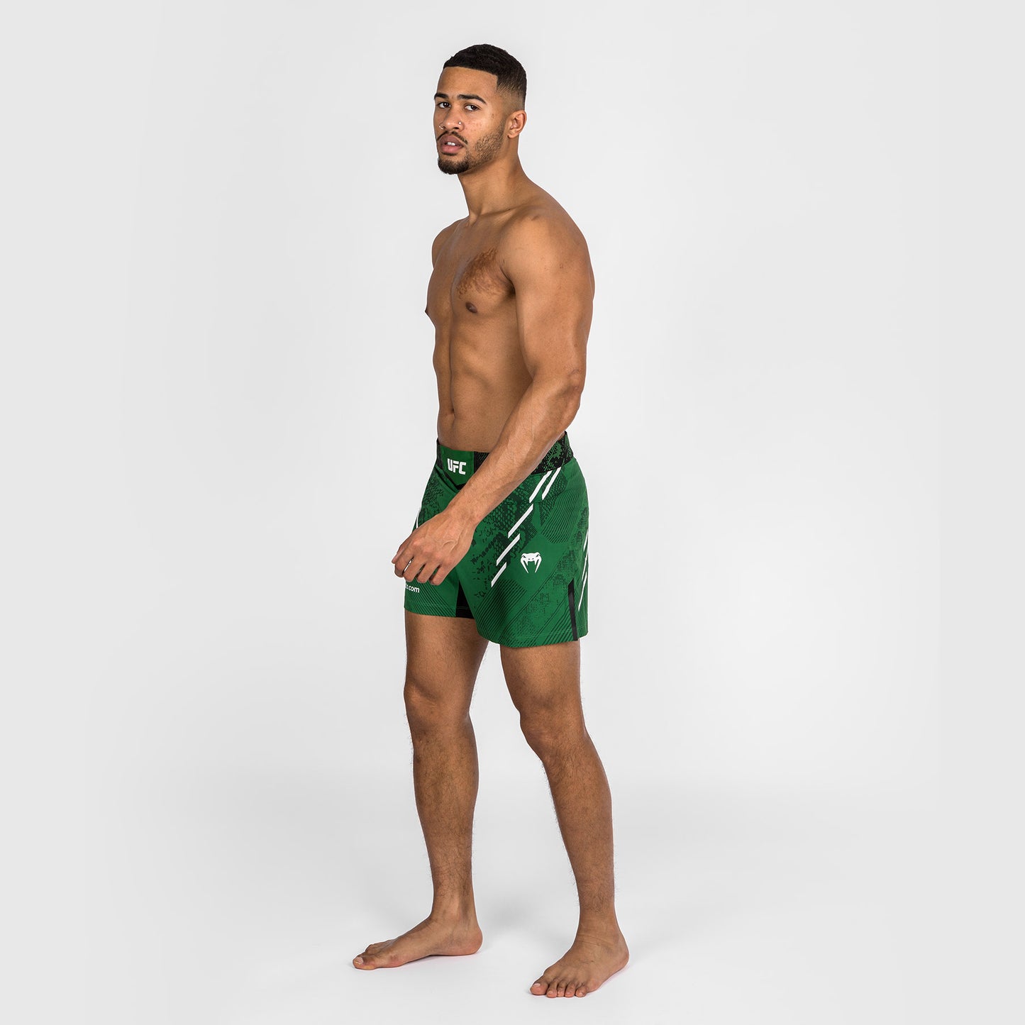 Noche UFC by Venum  Authentic Fight Night Herren Kampfhose - Kurze Passform - Grün