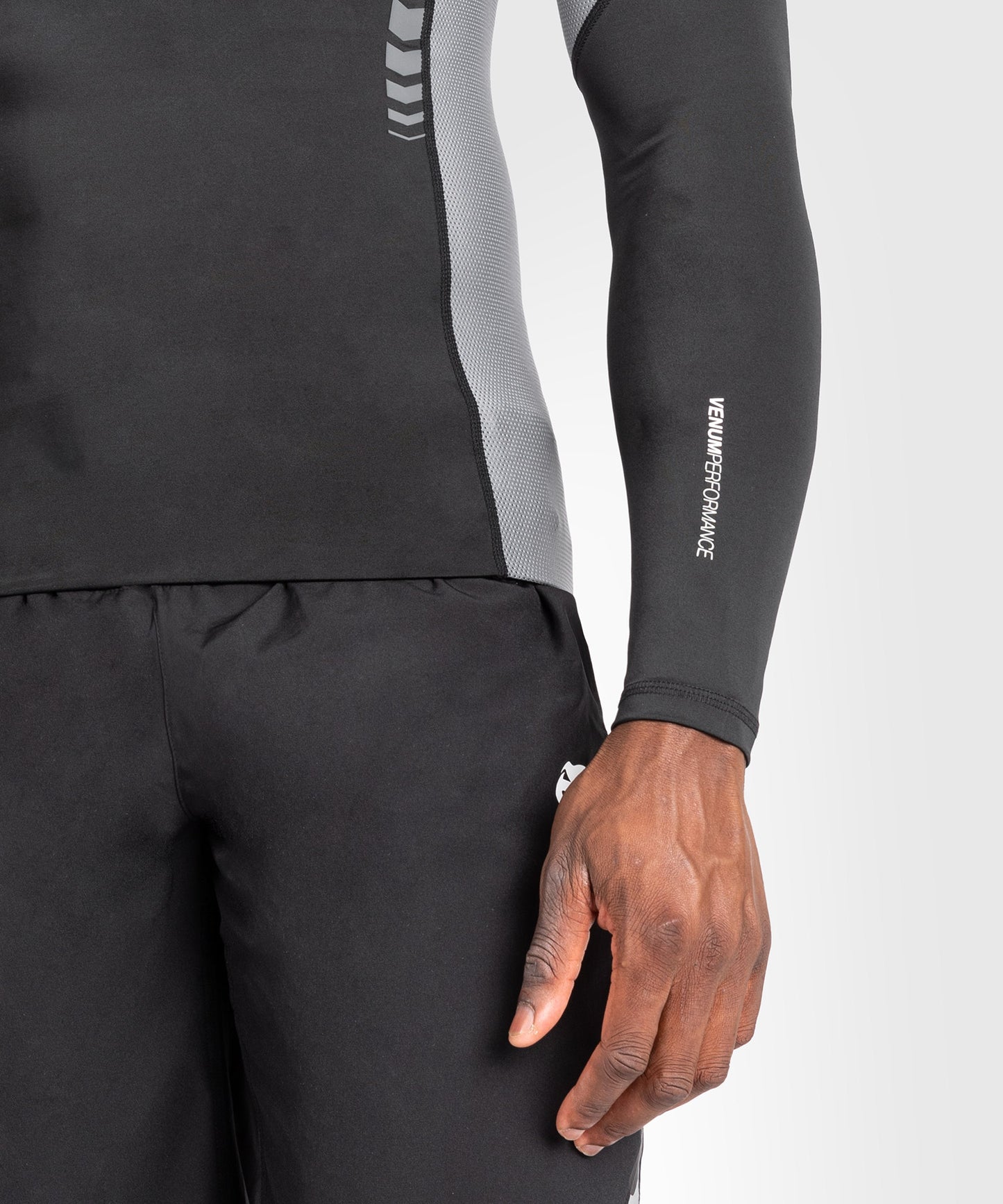 Venum Tempest Herren Langarm-Rashguard - Schwarz/Grau