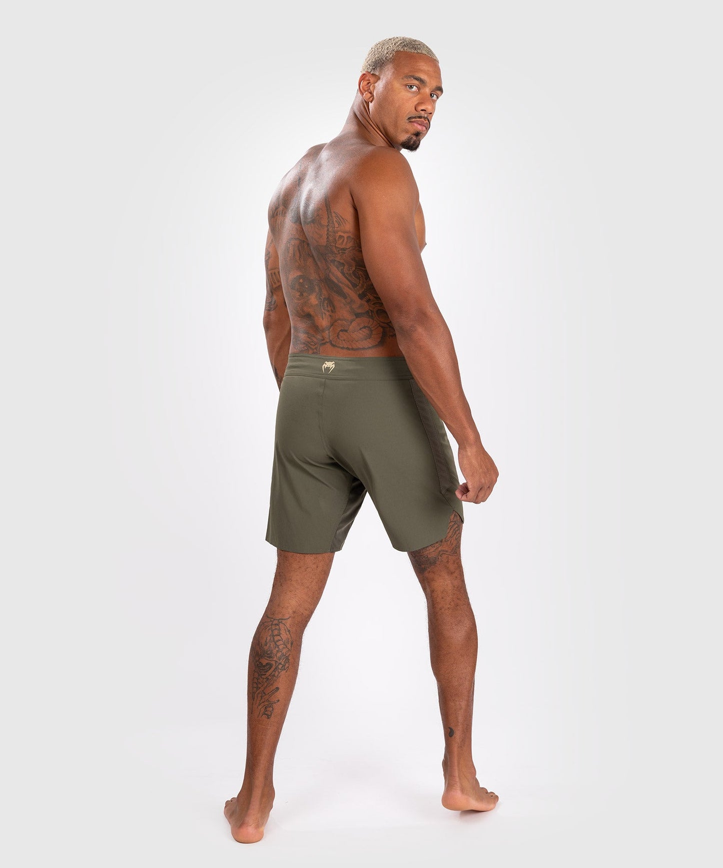 Venum Contender Fight Shorts für Männer - Khaki