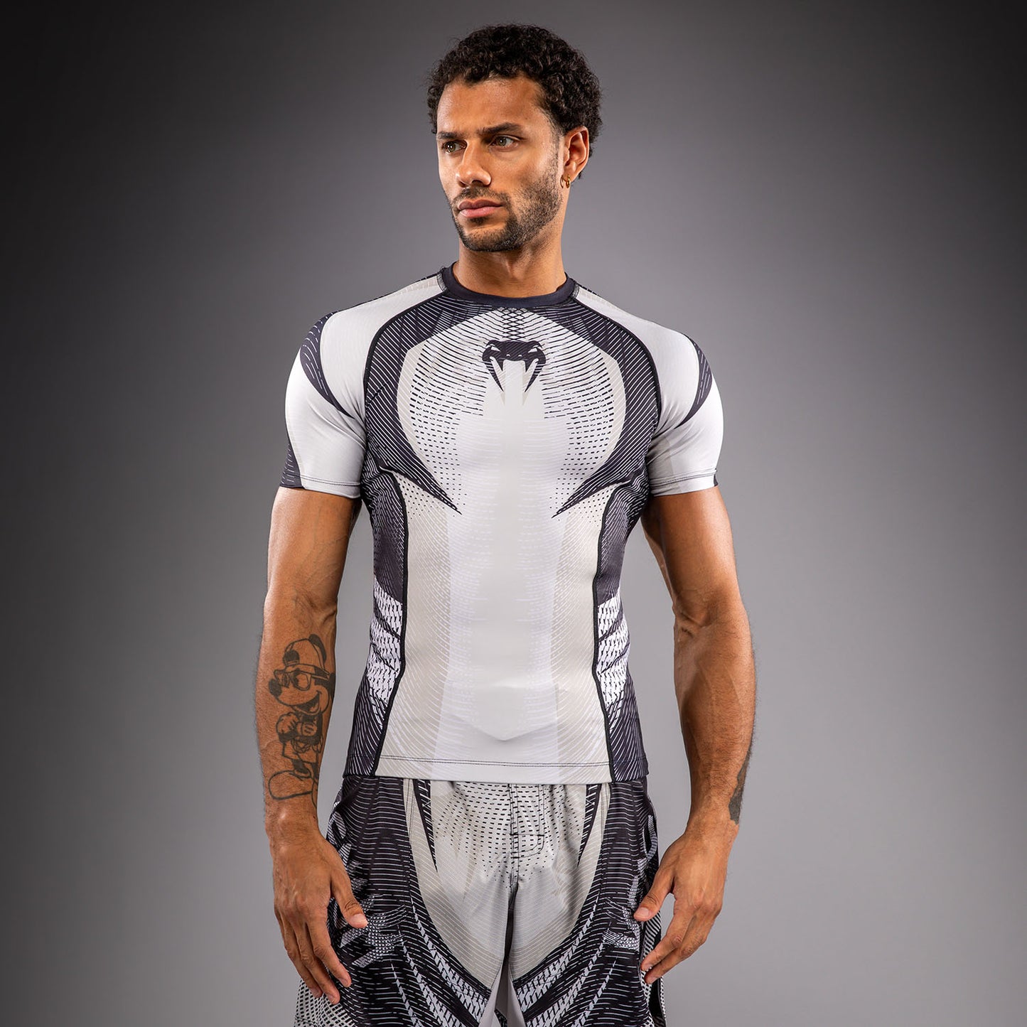 Venum Galactic 3.0 Kurzarm Rashguard - Cremeweiß/Schwarz