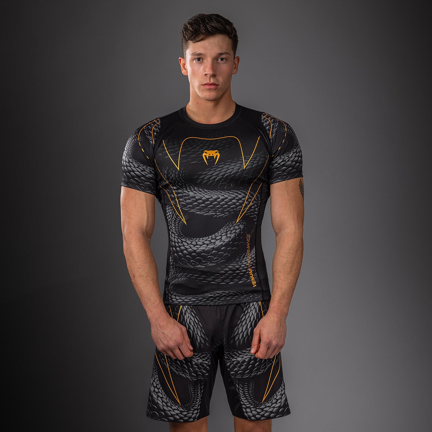 Venum Matupa Kurzarm Rashguard - Schwarz/Grau/Gold